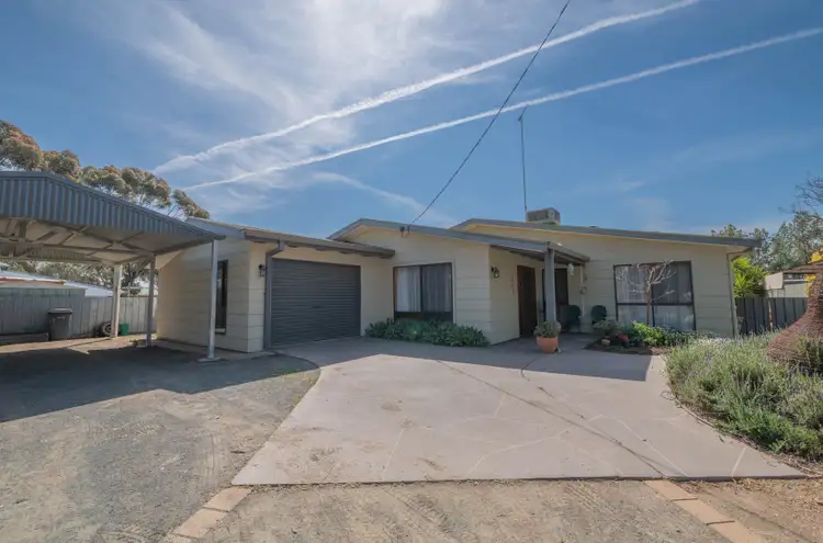 3 Howard Street, West Wyalong NSW 2671