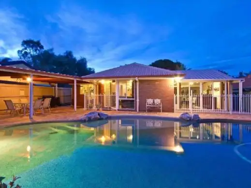 3 Greenlaw Place, Eight Mile Plains QLD 4113