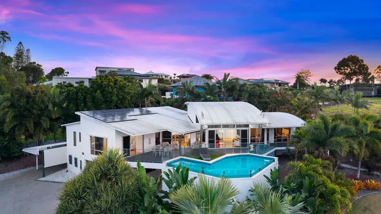 38-42 Hennessy Drive, Dundowran Beach QLD 4655