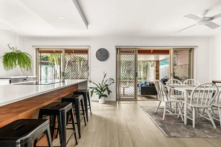 67/360 Simpsons Road, Bardon QLD 4065