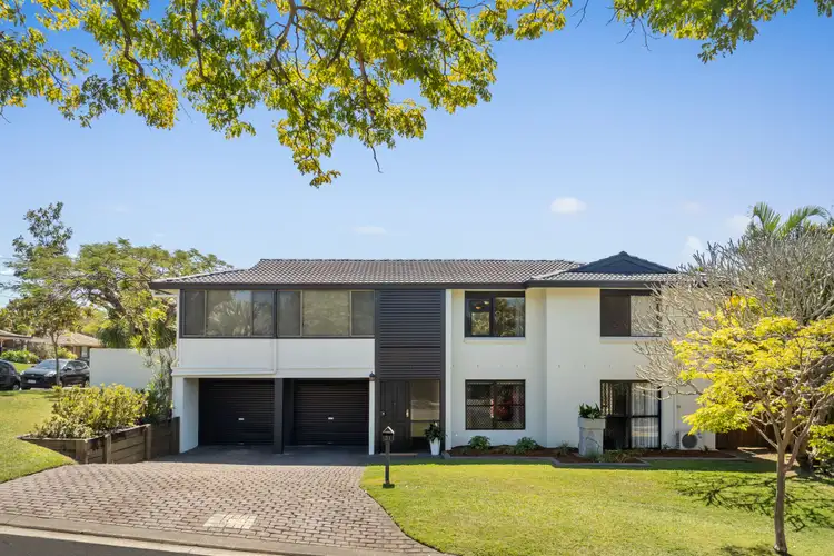 6 Estate Road, Jamboree Heights QLD 4074