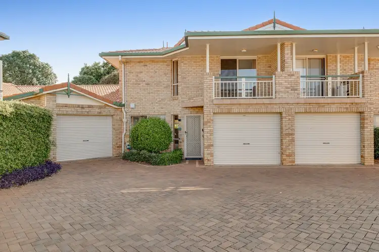 4/6 Ocean Street, Rangeville QLD 4350