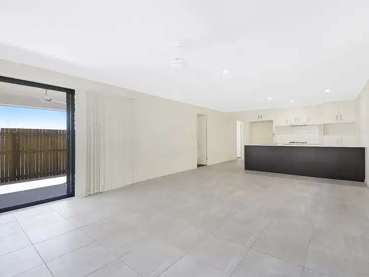 4 Raven Street, Ripley QLD 4306