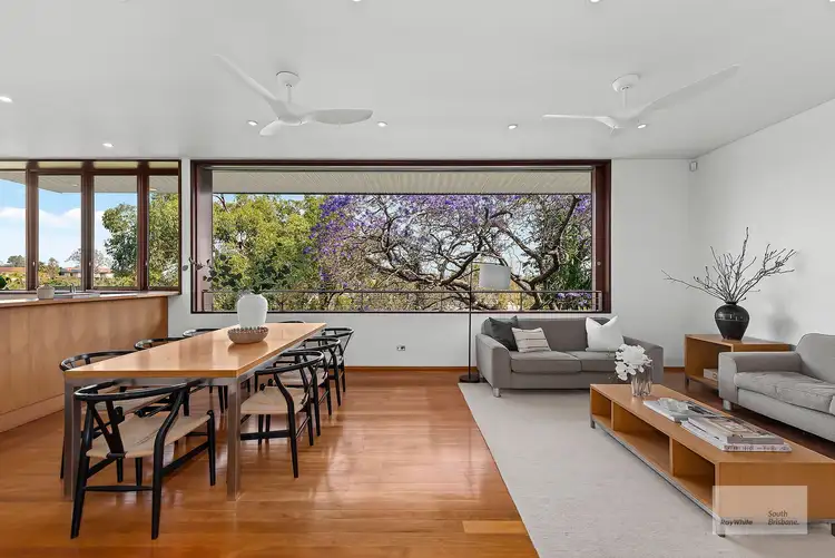 111 Dornoch Terrace, Highgate Hill QLD 4101