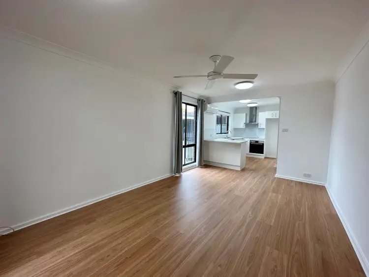 Fourth view of Homely unit listing, 2/3 Lobelia Close, Metford NSW 2323