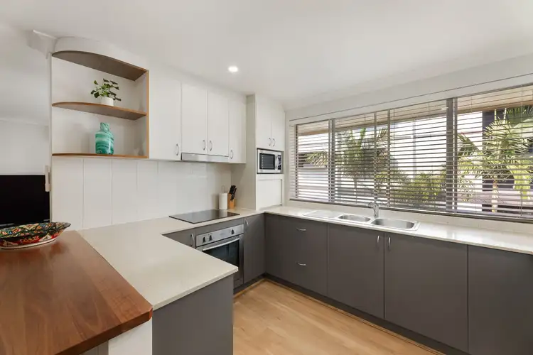 Third view of Homely unit listing, 7/117 Clarence Road, Indooroopilly QLD 4068