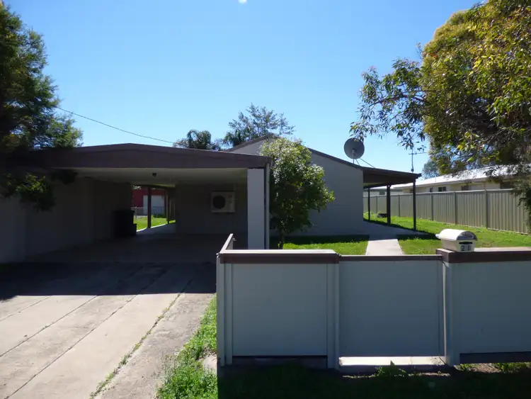 21 Alexander Avenue, Roma QLD 4455