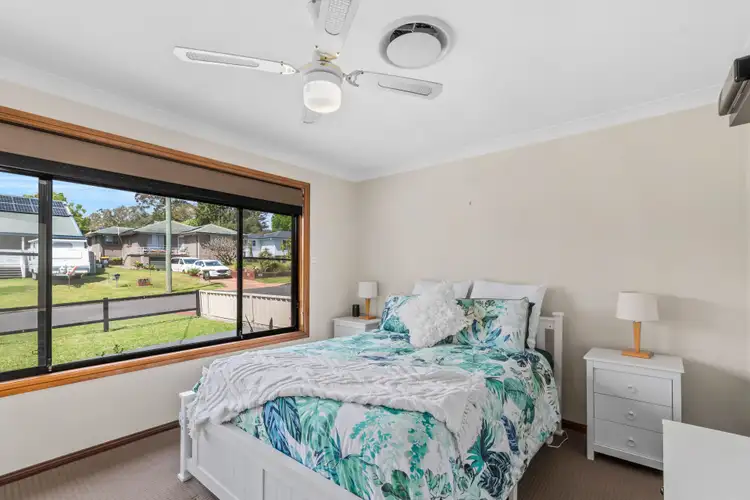 Fifth view of Homely house listing, 18 Jindalee Avenue, Kanahooka NSW 2530