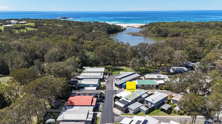 8 Hearnes Lake Road