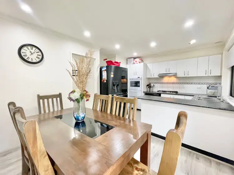 Fifth view of Homely house listing, 5 Akuna Avenue,, Bradbury NSW 2560