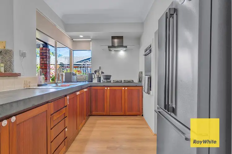 Fourth view of Homely house listing, 8 Parkway Road, Thornlie WA 6108