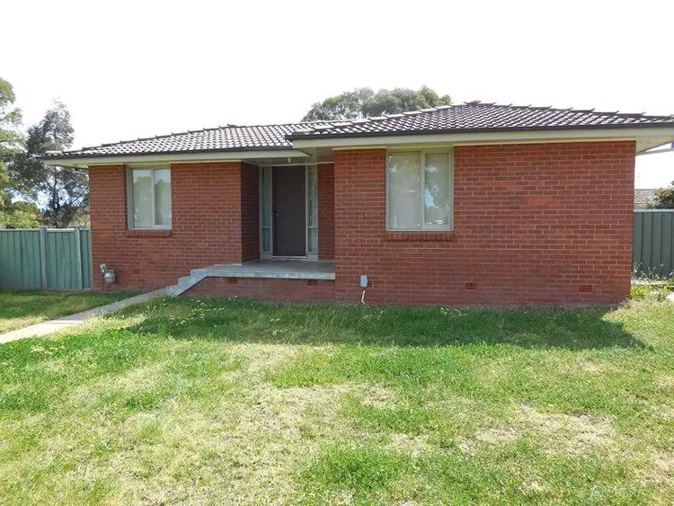 13 Cedar Crescent, Forbes NSW 2871