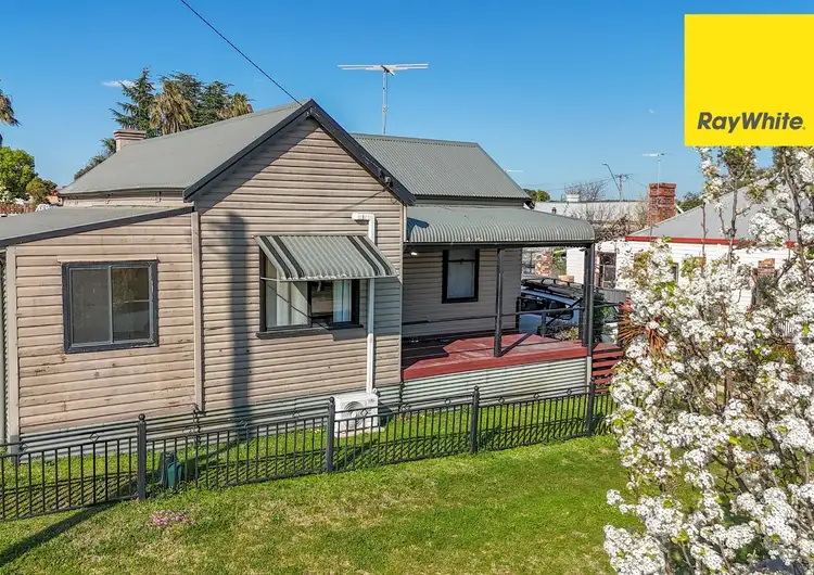 5 Rosslyn Street, Inverell NSW 2360