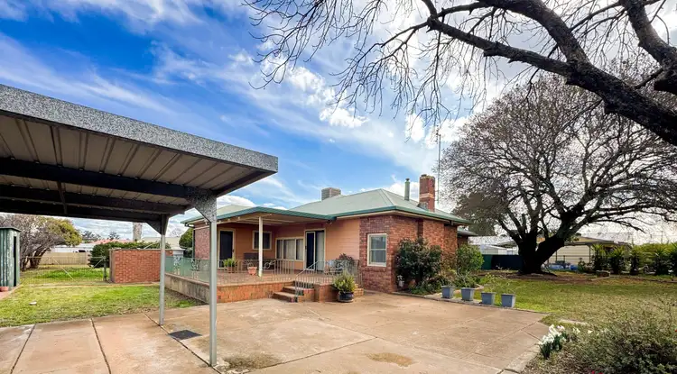 19 Page Street, Parkes NSW 2870