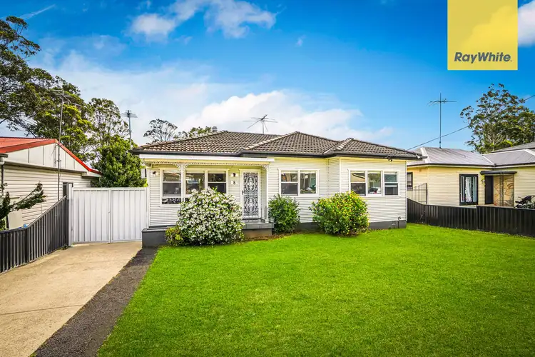 8 Girra Road, Blacktown NSW 2148
