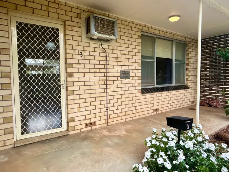 3/176 Cowabbie Street, Coolamon NSW 2701