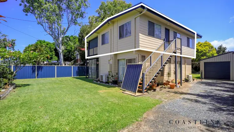 14 Aldridge Street (Upstairs), Burnett Heads QLD 4670