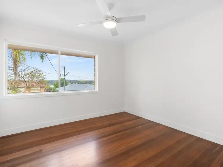 Fifth view of Homely house listing, 22 Cresthaven Drive, Mansfield QLD 4122