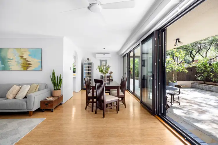 Third view of Homely apartment listing, 2/7 Boronia Street, Wollstonecraft NSW 2065