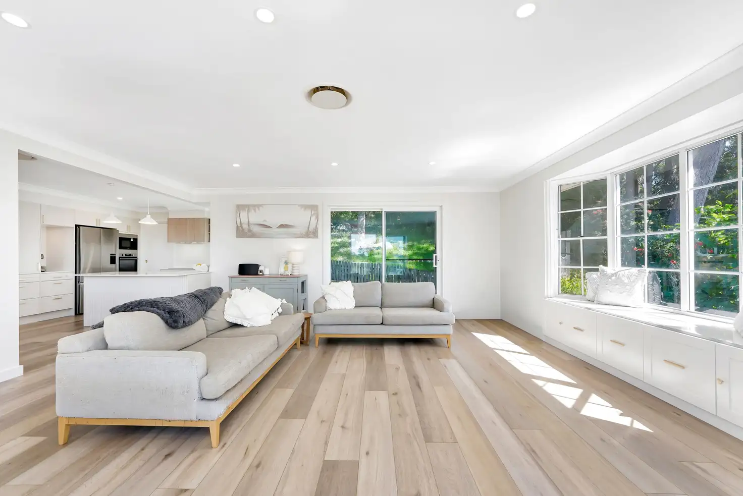 Main view of Homely townhouse listing, 1/46 View Parade, Saratoga NSW 2251