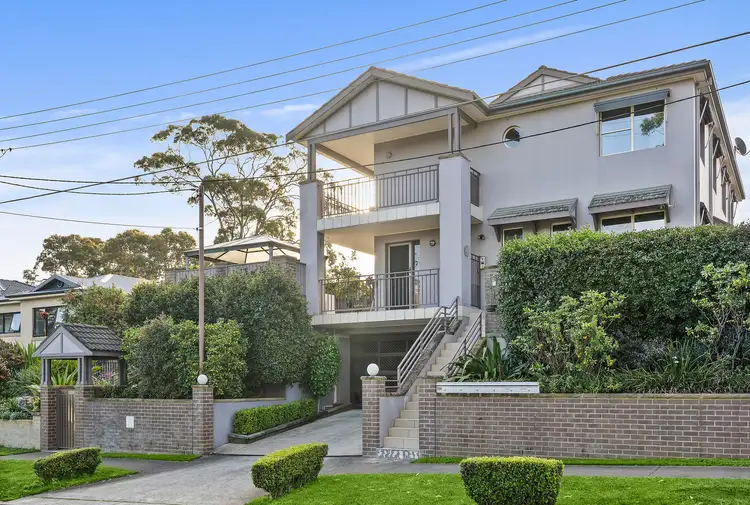 2/14 Yarran Road, Oatley NSW 2223