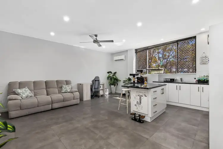 110 Kingsford Smith Drive