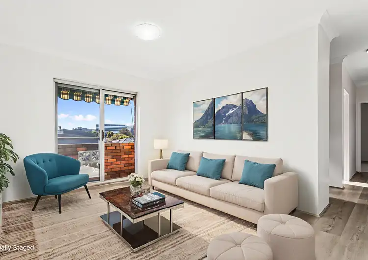 10/4 Macintosh Street, Mascot NSW 2020