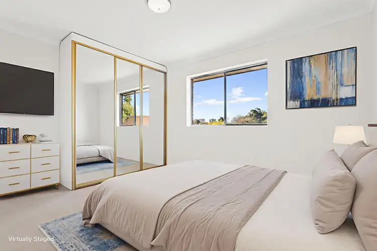 Third view of Homely apartment listing, 10/4 Macintosh Street, Mascot NSW 2020