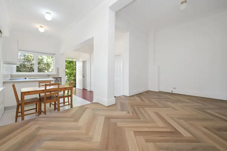 2/2-4 Balfour Road, Kensington NSW 2033