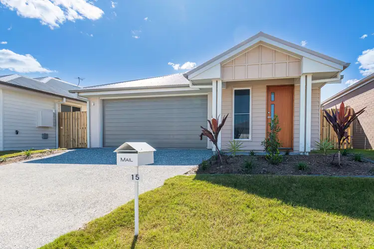 15 Stockyard Lane, Park Ridge QLD 4125