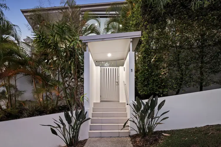 1/238 Oxford Street, Balmoral QLD 4171