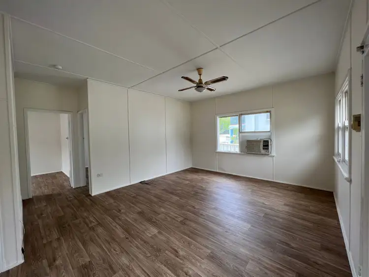 Second view of Homely house listing, 2/39 Boollwarroo Parade, Shellharbour NSW 2529