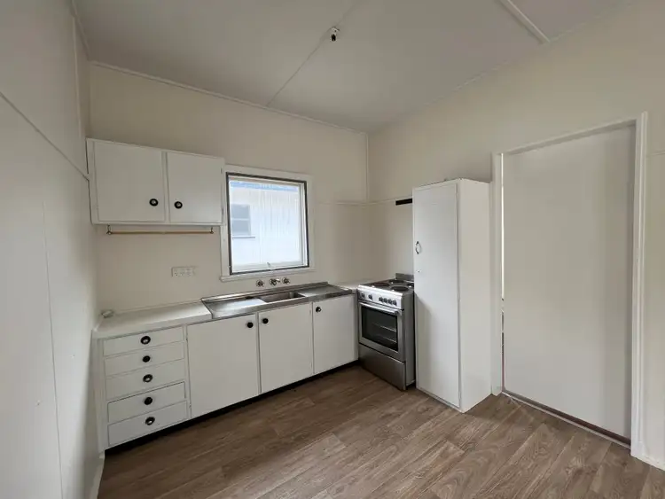 Fifth view of Homely house listing, 2/39 Boollwarroo Parade, Shellharbour NSW 2529