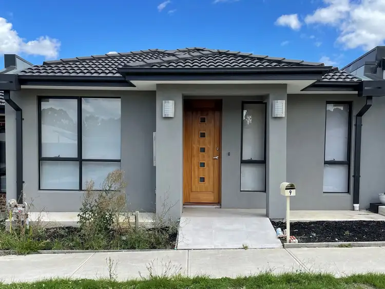 9 Thaine Way, Doreen VIC 3754
