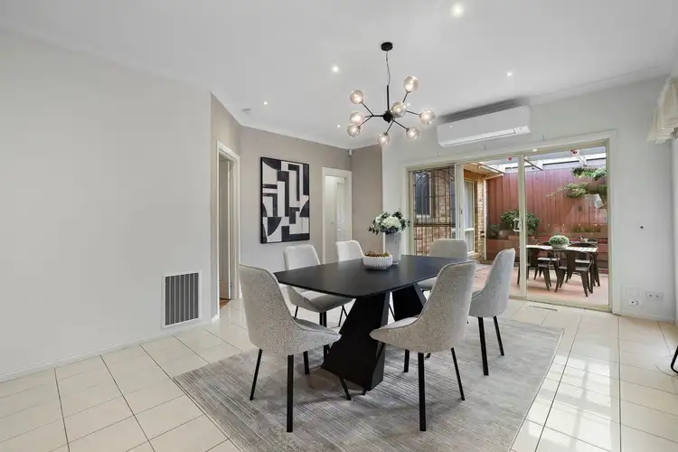Fifth view of Homely house listing, 2/230 Waverley Road, Mount Waverley VIC 3149