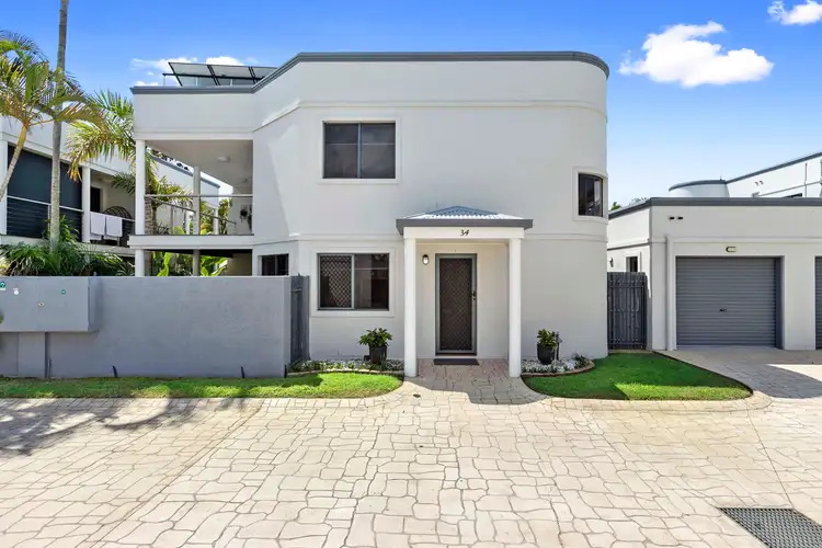 34/33 Elizabeth Street, Urangan QLD 4655