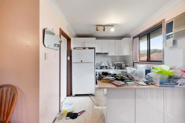 Fourth view of Homely semi-detached listing, 41 Fuchsia Crescent, Macquarie Fields NSW 2564