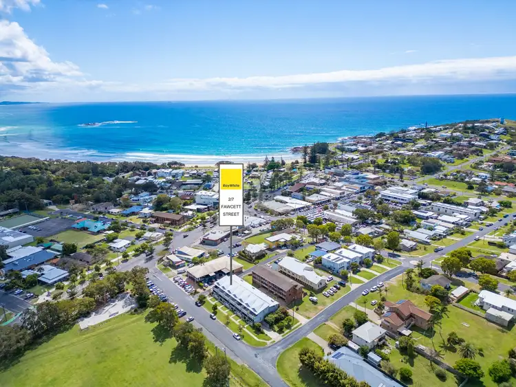 2/7 Fawcett Street, Woolgoolga NSW 2456