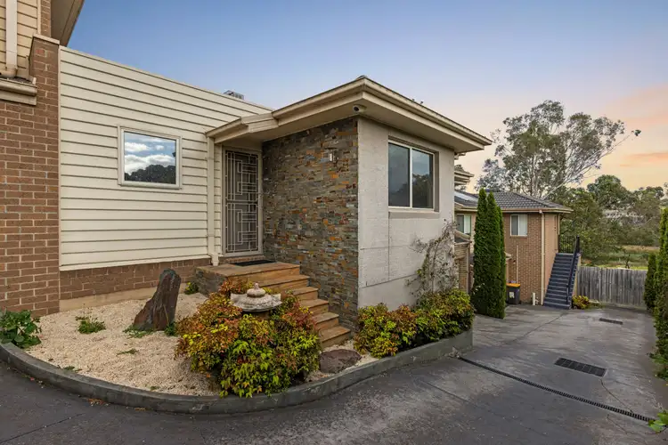 2/2 Carrol Grove, Mount Waverley VIC 3149