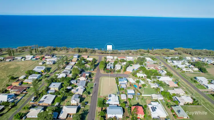 14 Corona Court, Elliott Heads QLD 4670