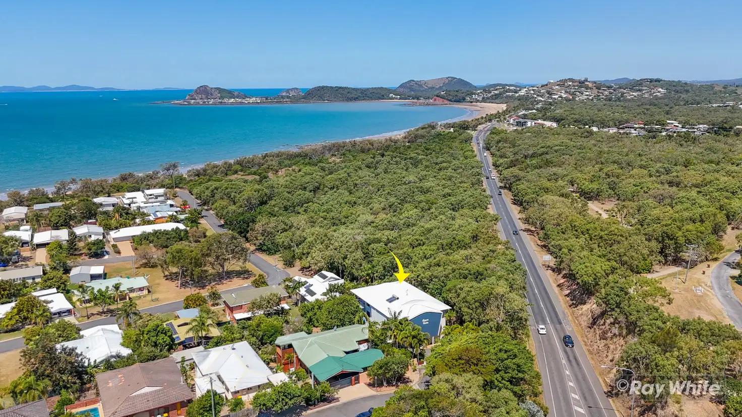 Main view of Homely apartment listing, 2/203 Matthew Flinders Close, Lammermoor QLD 4703