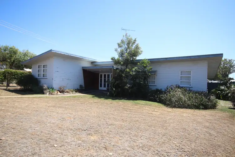 Second view of Homely house listing, 25 Landy Street, Mundubbera QLD 4626