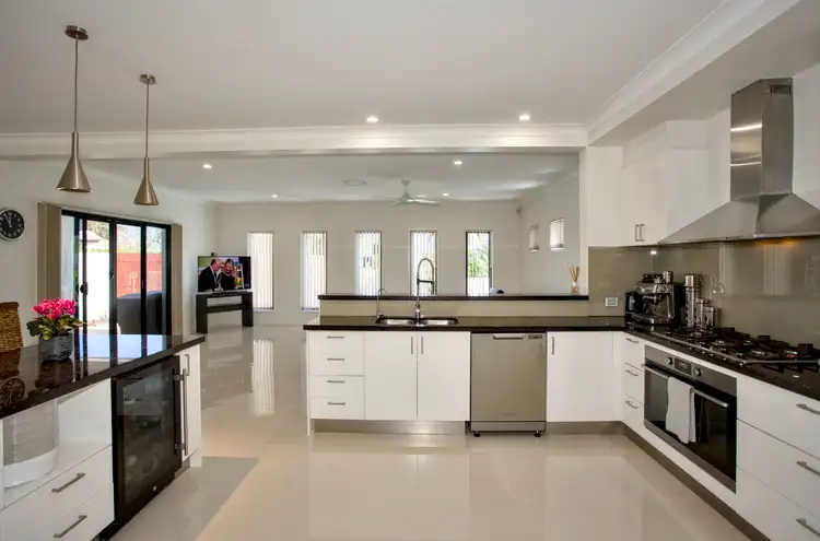 Fifth view of Homely house listing, 2805 Gracemere Circuit North, Hope Island QLD 4212