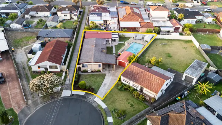 Second view of Homely house listing, 7 Barara Place, Fairfield West NSW 2165