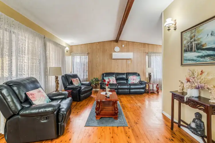 Fifth view of Homely house listing, 7 Barara Place, Fairfield West NSW 2165