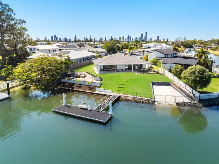 26 Huon Street, Broadbeach Waters QLD 4218