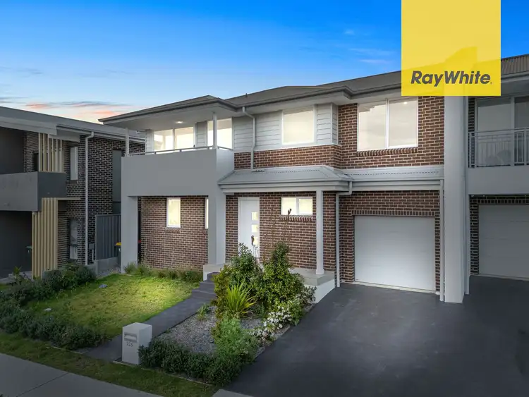 225 Driftway Drive, Pemulwuy NSW 2145
