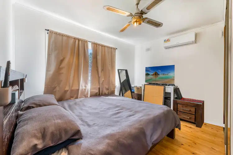 Sixth view of Homely house listing, 32 Warrigo Street, Sadleir NSW 2168