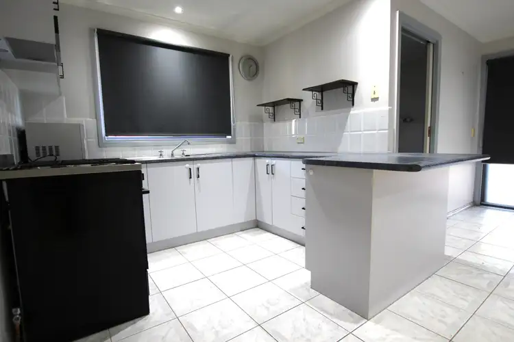 Seventh view of Homely house listing, 10 Annie Court, Moama NSW 2731
