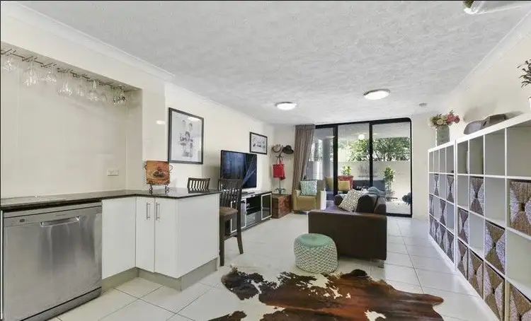 Fourth view of Homely apartment listing, 1/101 Dornoch Terrace, Highgate Hill QLD 4101